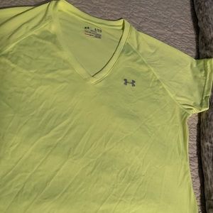 Under armor t-shirt